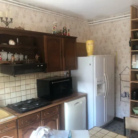 Apartment Location Bouzon A Issoire