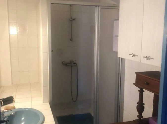 Location Bouzon A Apartment Issoire